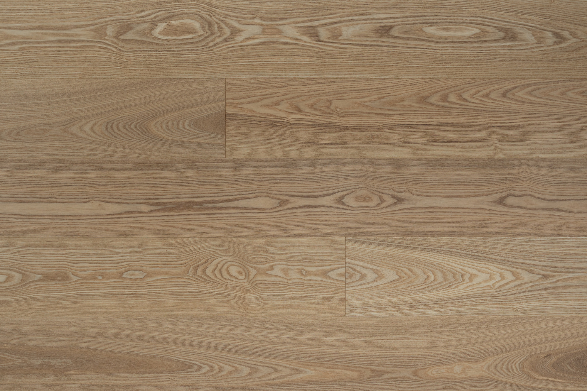 Паркетная доска AmberWood Классика Ясень Карамель Натур лак 1860х189х14 мм (2,812 м2/упак)